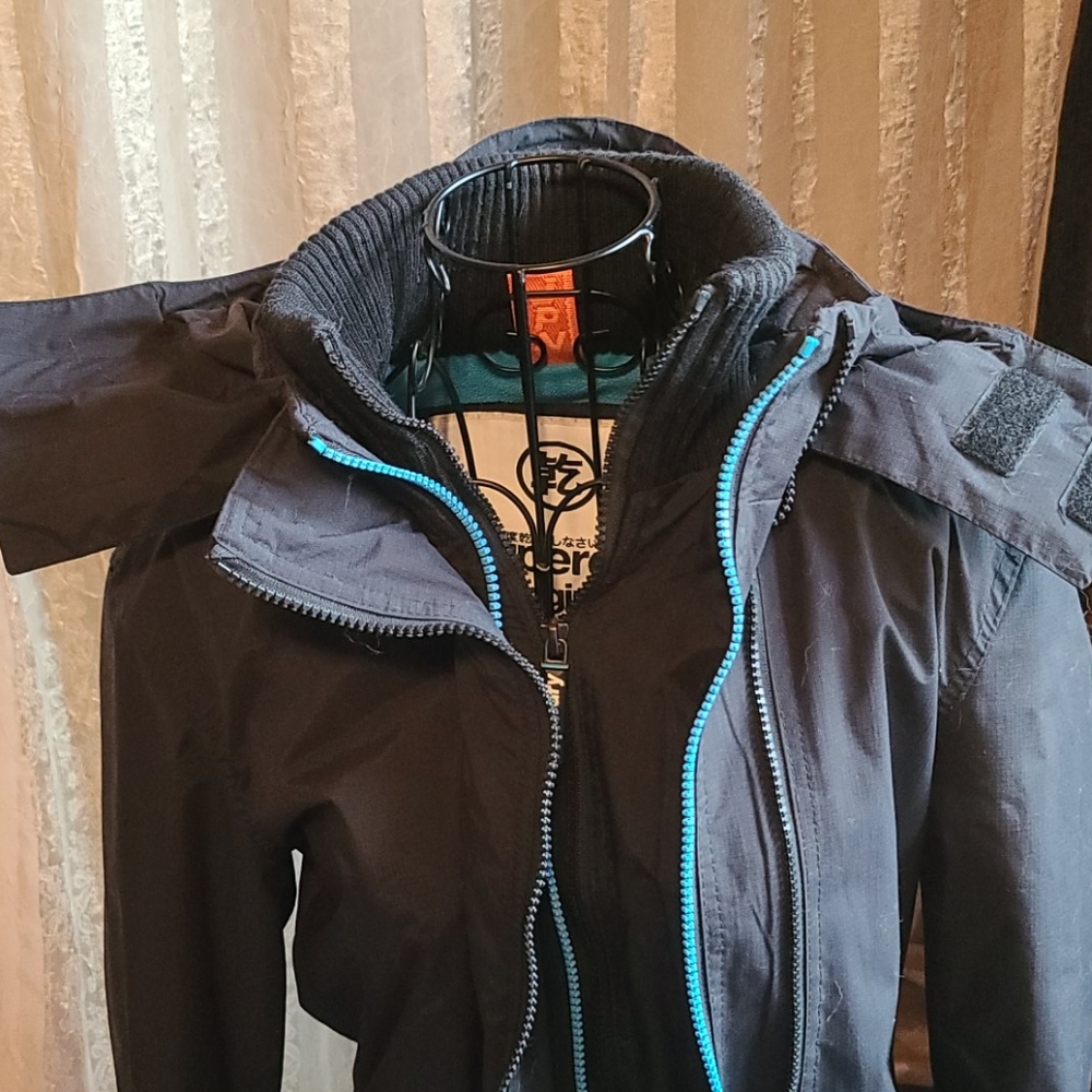 Superdry original windcheater jacket. - Picture 2 of 10